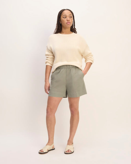 womens-easy-chino-long-short-sage-green | primary
