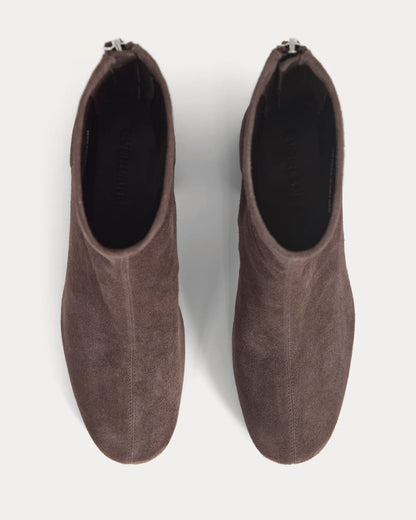 womens-curved-heel-boot-dark-chocolate